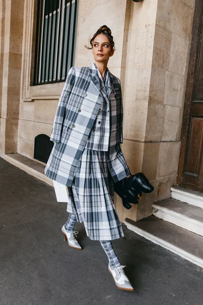 Look 15